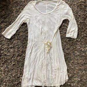 Neesh by Dar White Tunic